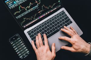 Strategi Investasi Saham Agar Mendapatkan Profit Yang Maksimal